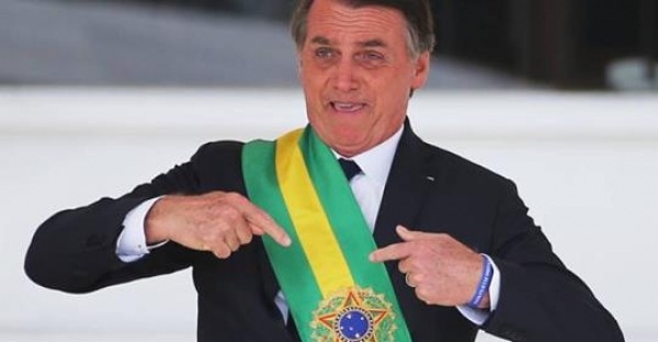 BOLSONARO, APROVADO!
