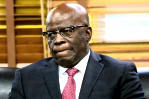 JOAQUIM BARBOSA JOGOU SUA CARREIRA NO ESGOTO: