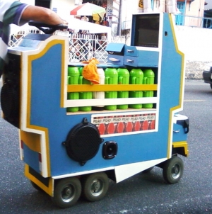 Os carrinhos de cafezinho e seus sons infernais