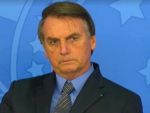 BOLSONARO REAGE A IDÉIA DE EXPROPRIAÇÃO DE TERRAS.