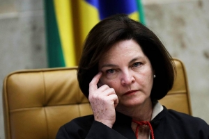 Independência e coragem: Raque Dodge &quot;encara&quot; Temer